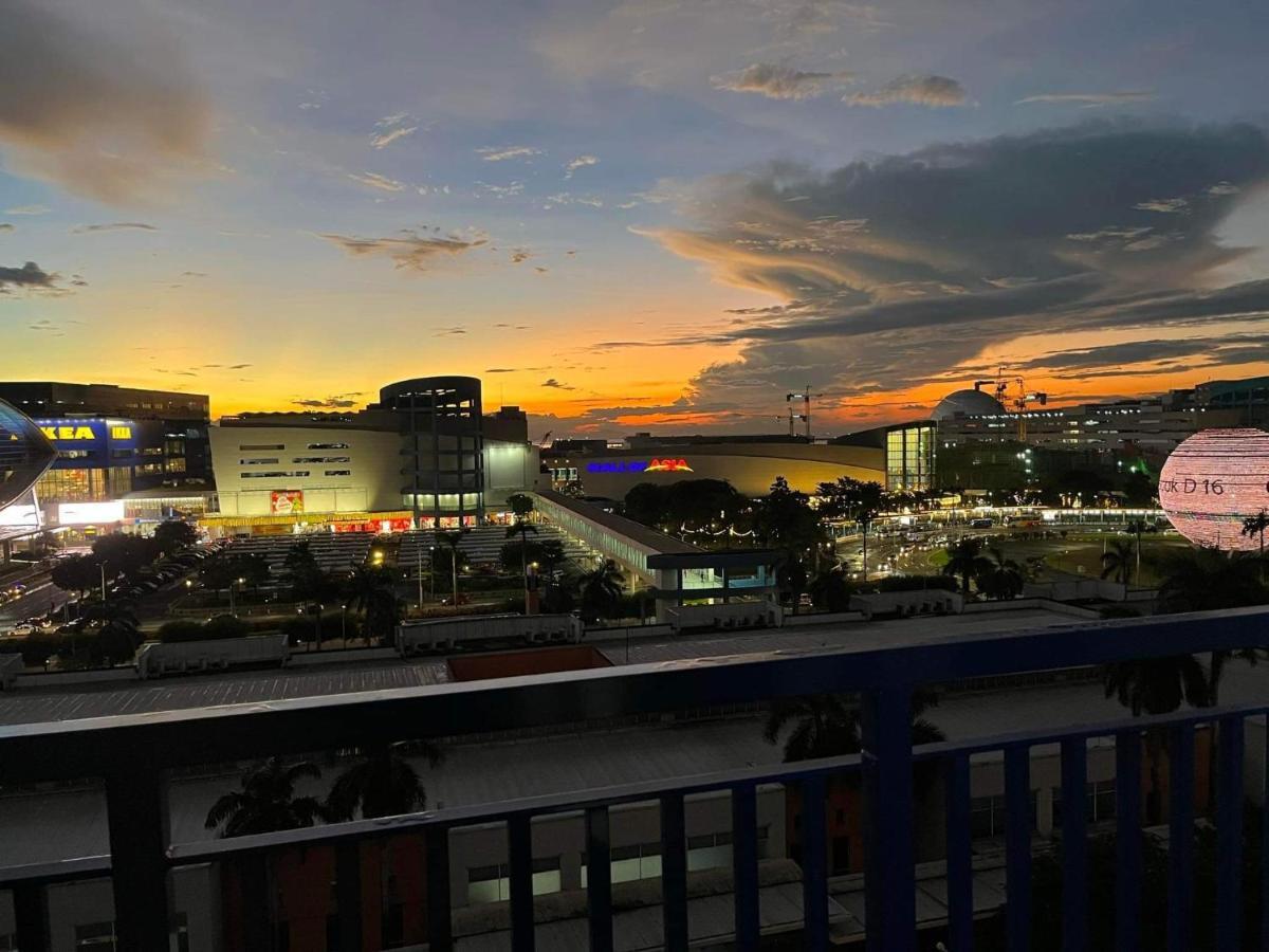 Madison'S Place At Sea Moa Manila Luaran gambar